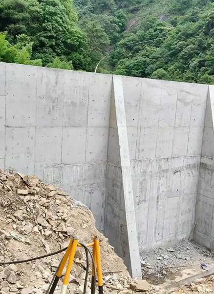 周口重力式挡土墙